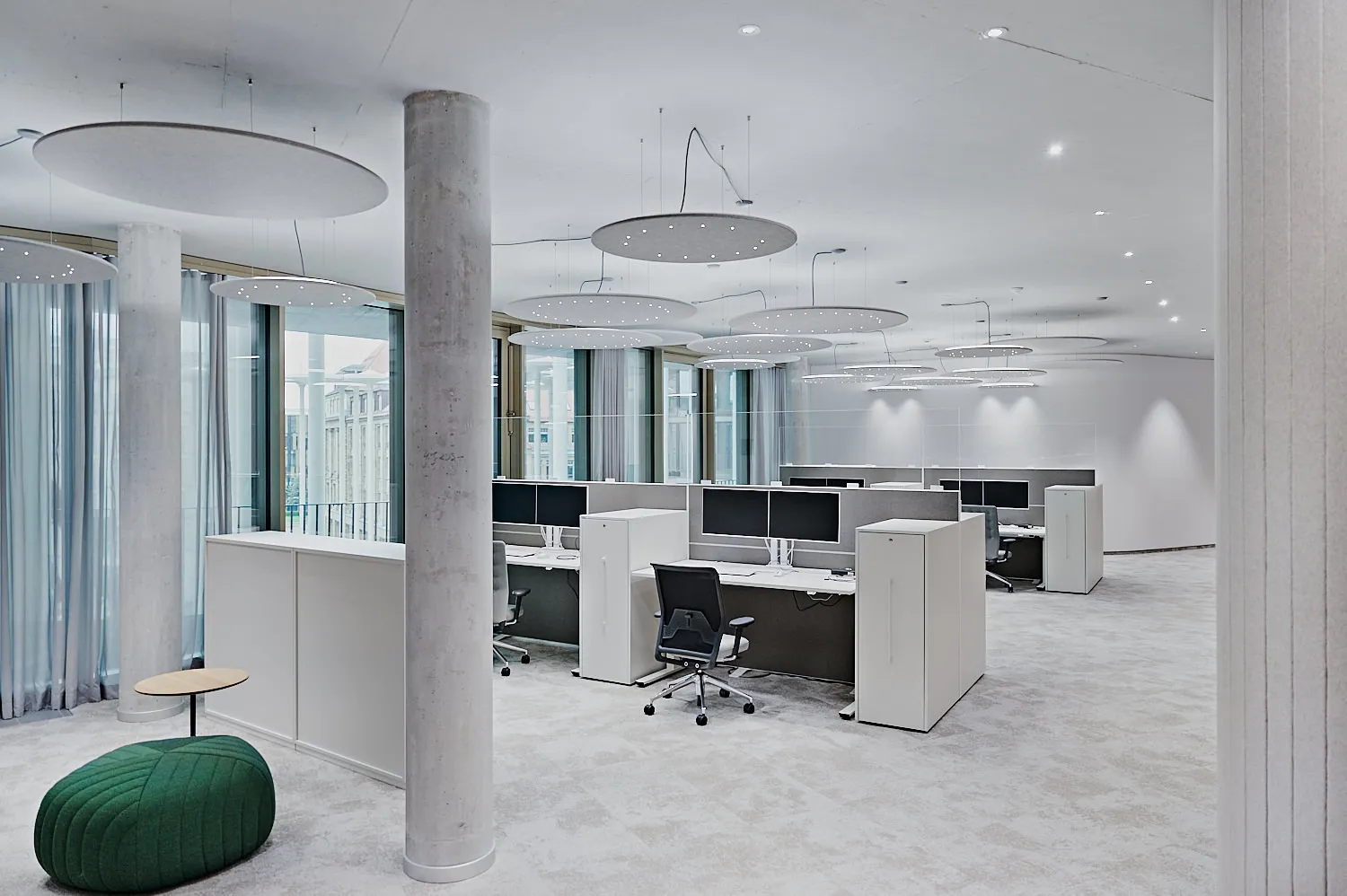 Innenarchitektur der neuen SAB-Zentrale in Leipzig