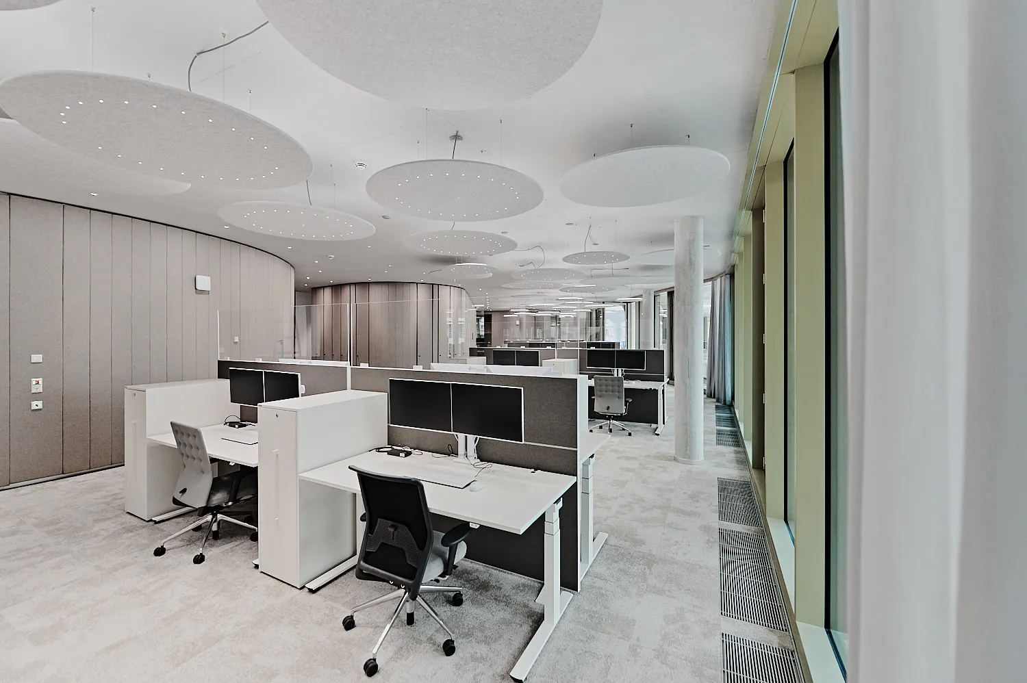 Innenarchitektur der neuen SAB-Zentrale in Leipzig