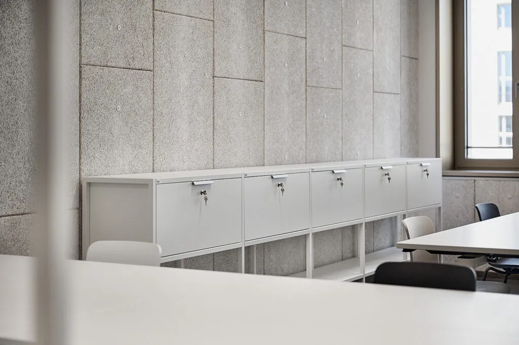 Architekturfotografie des neuen Lehr- und Laborgebäudes der HTW Dresden